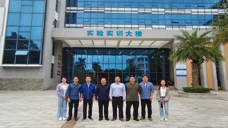 揭秘PCB打样厂家：优缺点对比解析